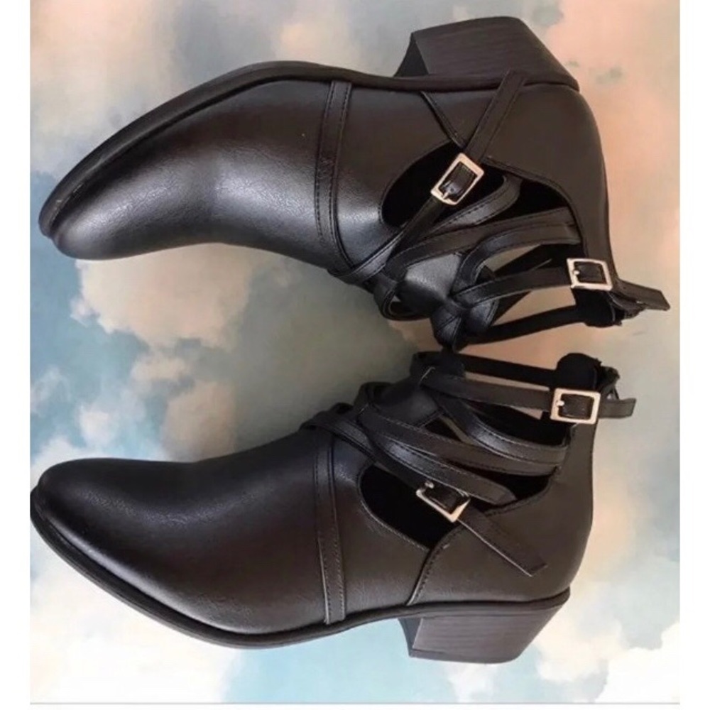 Rue 21 Black Ankle Boots   Size 8